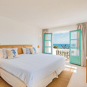 The Sea Club